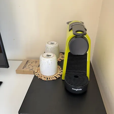 Penzion Spacious Cosy With Private Bathroom 3*